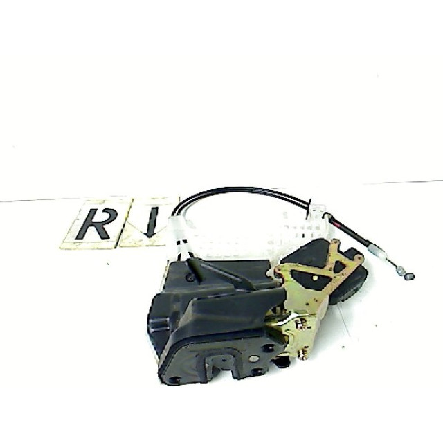 Mechanizm elektryczny centralnego zamka drzwi tylnych prawych Hyundai Tucson (JM) (2004 - 2010) SUV 2.7 V6 24V 4x4 (G6BA)