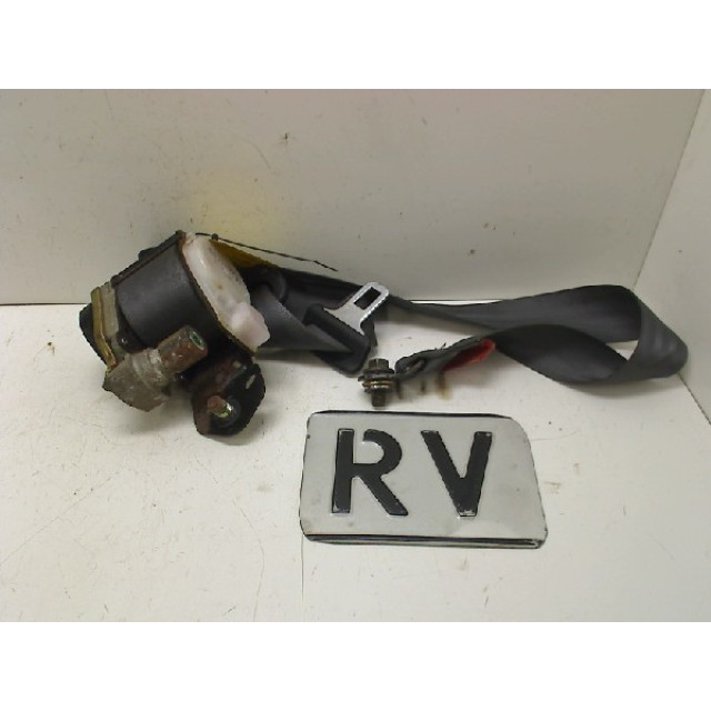 Pas bezpieczeństwa prawy przedni Suzuki Wagon-R+ (SR) (1998 - 2000) MPV 1.0 16V (K10A)