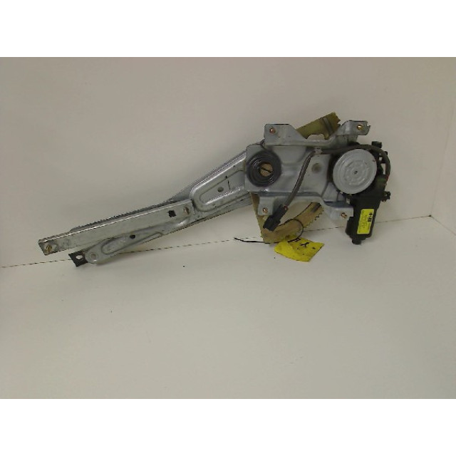 Mechanizm sterowania elektrycznego szyby drzwi przednich prawych Kia Sorento I/II (JC) (2002 - 2009) SUV 2.5 CRDi 16V (D4CB)