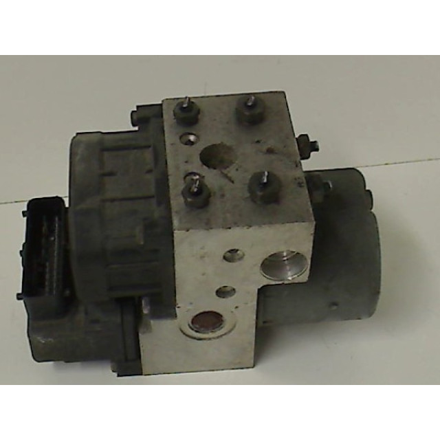 Pompa układu ABS Fiat Multipla (186) (2002 - 2010) MPV 1.9 JTD 115 (186.A.8000)