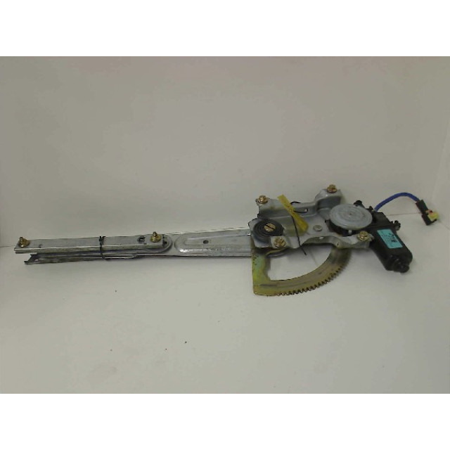 Mechanizm sterowania elektrycznego szyby drzwi przednich prawych Kia Sorento I/II (JC) (2002 - 2006) SUV 2.4 16V (G4JSG)