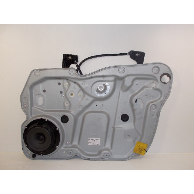 Mechanizm sterowania elektrycznego szyby drzwi przednich prawych Volkswagen Caddy III (2KA/2KH/2CA/2CH) (2005 - 2010) Van 1.9 TDI (BSU)