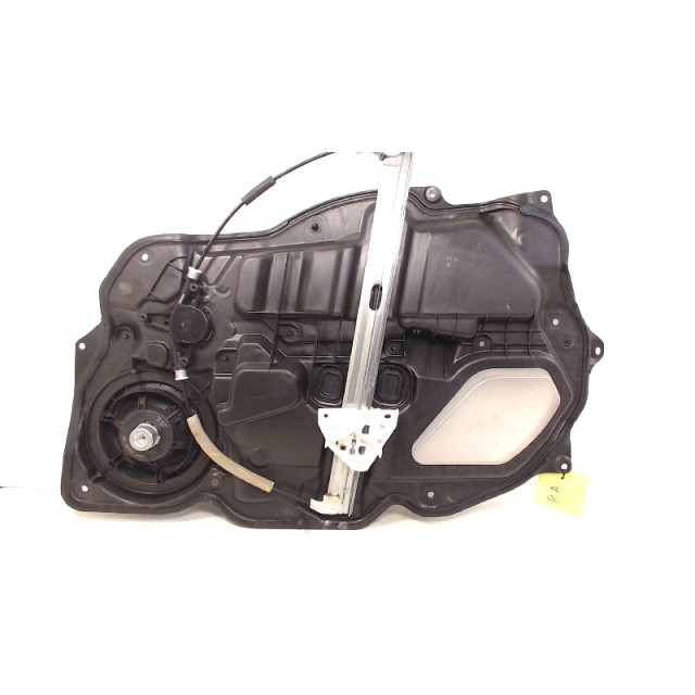 Mechanizm sterowania elektrycznego szyby drzwi przednich lewych Mazda 2 (DE) (2007 - 2015) Hatchback 1.3 16V S-VT (ZJVE)
