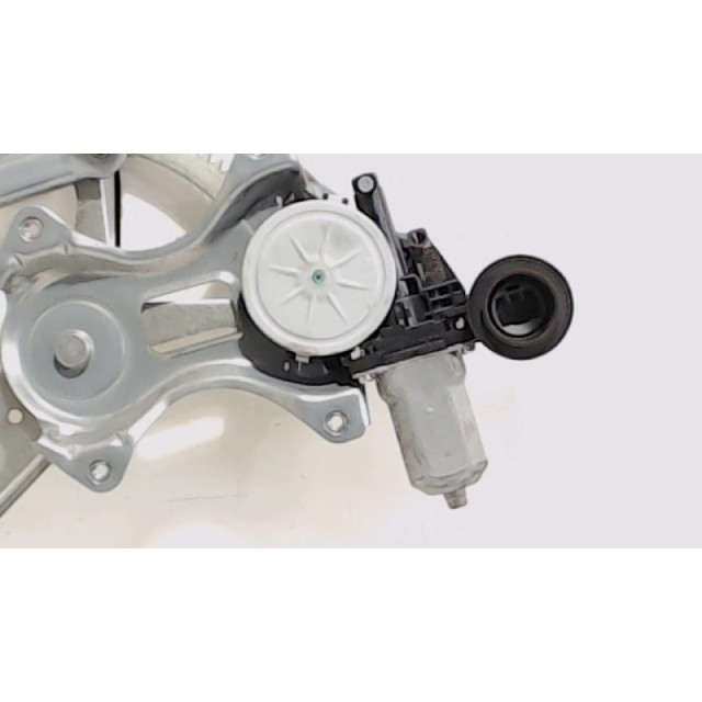 Mechanizm sterowania elektrycznego szyby drzwi przednich prawych Toyota RAV4 (A4) (2012 - 2019) Terreinwagen 2.0 16V VVT-i 4x4 (3ZRFAE)