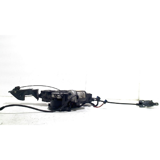 Mechanizm elektryczny centralnego zamka drzwi tylnych lewych Peugeot 807 (2006 - 2010) MPV 2.0 HDi 16V 136 FAP (DW10BTED4(RHR))