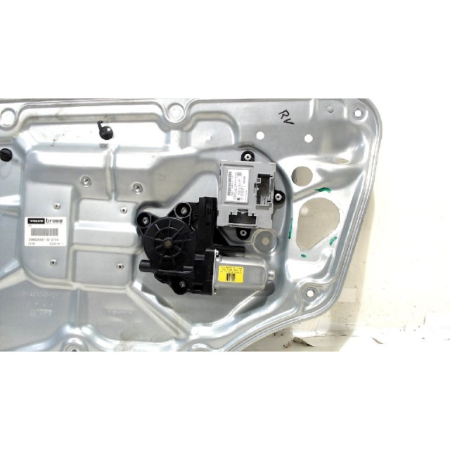 Mechanizm sterowania elektrycznego szyby drzwi przednich prawych Volvo V70 (BW) (2007 - 2015) 2.0 D 16V (D4204T(Euro 3))