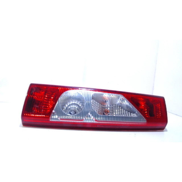 Światło tylne nadwozia z prawej Citroën Jumpy (G9) (2010 - teraz) MPV 2.0 HDiF 16V 163 (DW10CTED4/FAP(RHH))