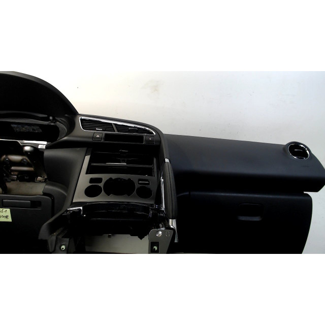 Zestaw poduszek powietrznych Peugeot 3008 I (0U/HU) (2013 - 2016) MPV 1.6 HDiF 16V (DV6C(9HD))
