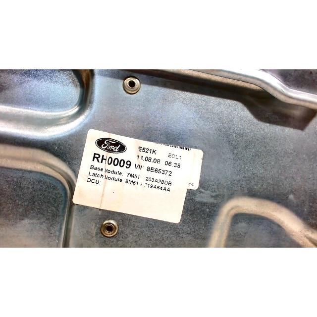 Mechanizm sterowania elektrycznego szyby drzwi przednich prawych Ford Focus 2 Wagon (2004 - 2012) Combi 1.6 TDCi 16V 110 (G8DB(Euro 3))