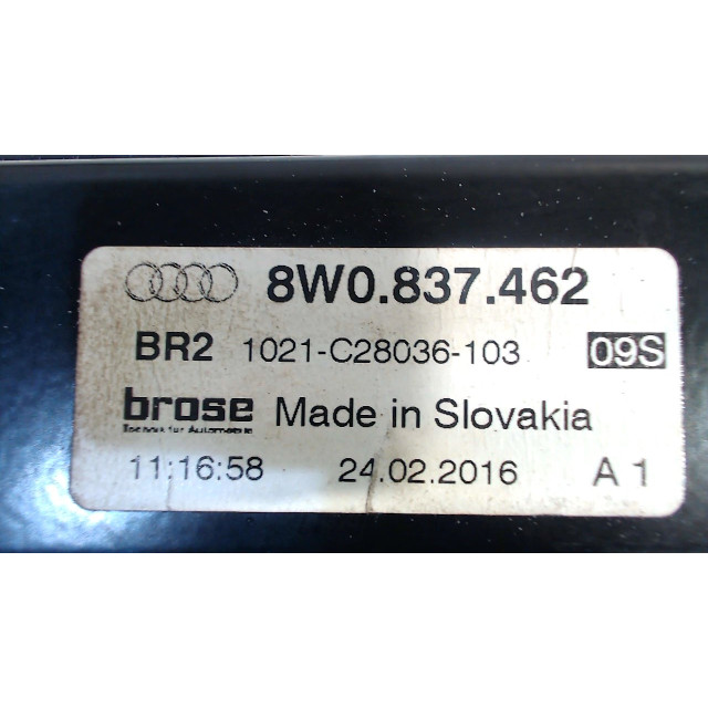 Mechanizm sterowania elektrycznego szyby drzwi przednich prawych Audi A4 Avant (B9) (2015 - 2018) Combi 2.0 TDI 16V (DETA)
