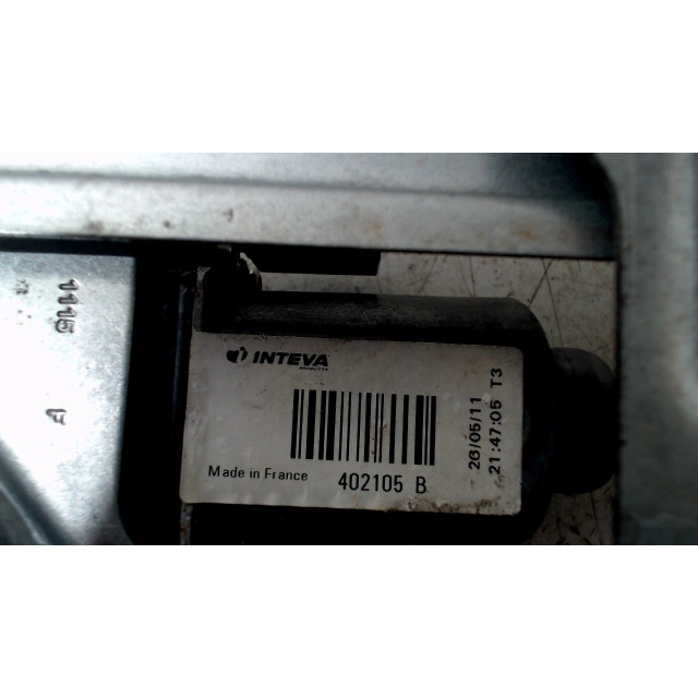 Mechanizm sterowania elektrycznego szyby drzwi przednich lewych Peugeot Partner Tepee (7A/B/C/D/E/F/G/J/P/S) (2009 - 2012) MPV 1.6 HDiF 90 16V Phase 1 (DV6TED4BU.FAP(9HS))