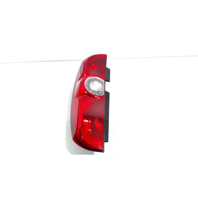 Światło tylne nadwozia z prawej Vauxhall / Opel Combo (2012 - 2018) Van 1.3 CDTI 16V ecoFlex (A13FD)