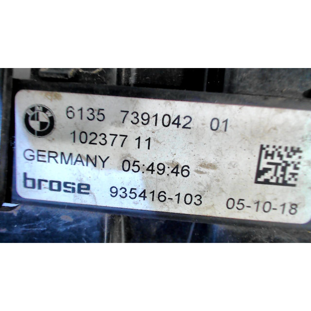 Przełącznik klapy bagażnika BMW X5 (G05) (2018 - 2020) SUV xDrive 40i 3.0 24V (B58-B30C)