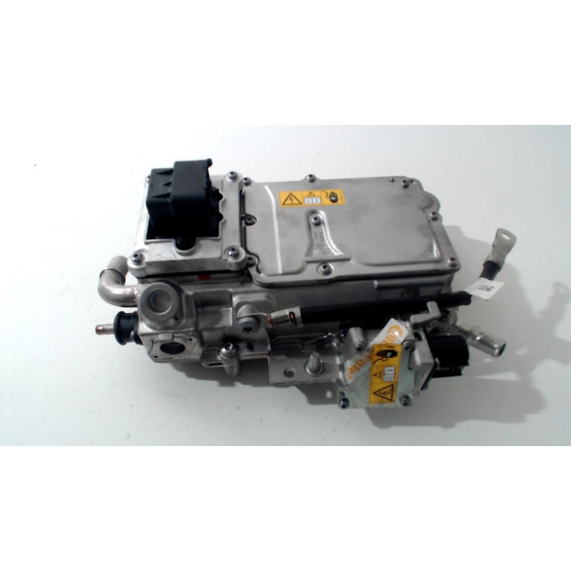 Falownik Volvo V60 I (FW/GW) (2012 - 2015) 2.4 D6 20V Plug-in Hybrid AWD (D82PHEV)