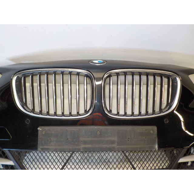 Zderzak przedni BMW 5 serie Gran Turismo (F07) (2009 - 2012) Hatchback 530d 24V (N57-D30A)
