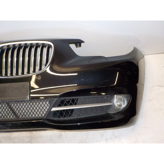Zderzak przedni BMW 5 serie Gran Turismo (F07) (2009 - 2012) Hatchback 530d 24V (N57-D30A)