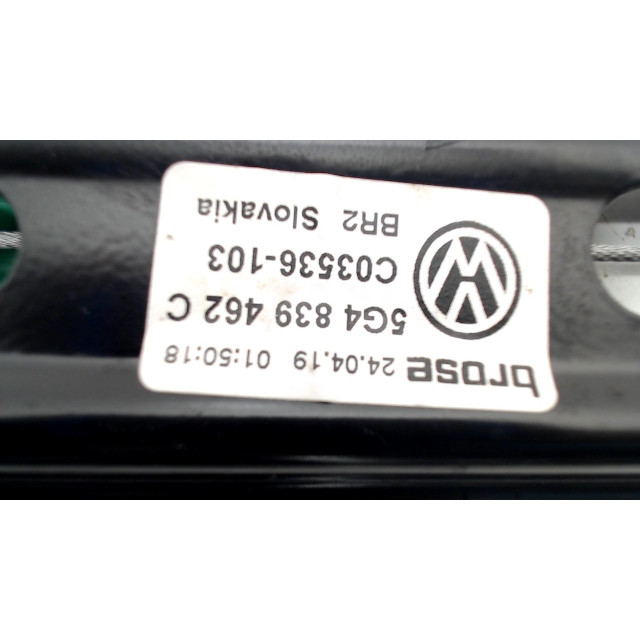 Mechanizm sterowania elektrycznego szyby drzwi tylnych prawych Volkswagen Golf VII Variant (AUVV) (2013 - 2020) Combi 2.0 TDI 16V (DFGA)