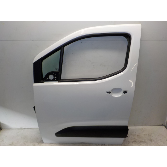 Drzwi przednie lewe Vauxhall / Opel Combo Cargo (2018 - teraz) Van 1.6 CDTI 75 (B16DTL(DV6FE))