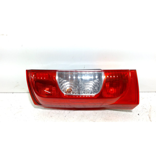 Lewe tylne światło na zewnątrz Peugeot Bipper (AA) (2010 - teraz) Van 1.3 HDI (F13DTE5(FHZ))