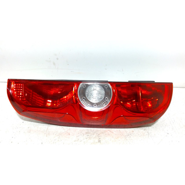 Lewe tylne światło na zewnątrz Vauxhall / Opel Combo (2012 - 2018) Van 1.3 CDTI 16V ecoFlex (A13FD)