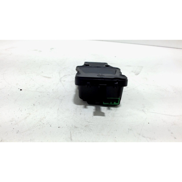 Czujnik tempomatu adaptacyjnego Volvo V40 (MV) (2014 - 2019) 2.0 D4 16V (D4204T14)