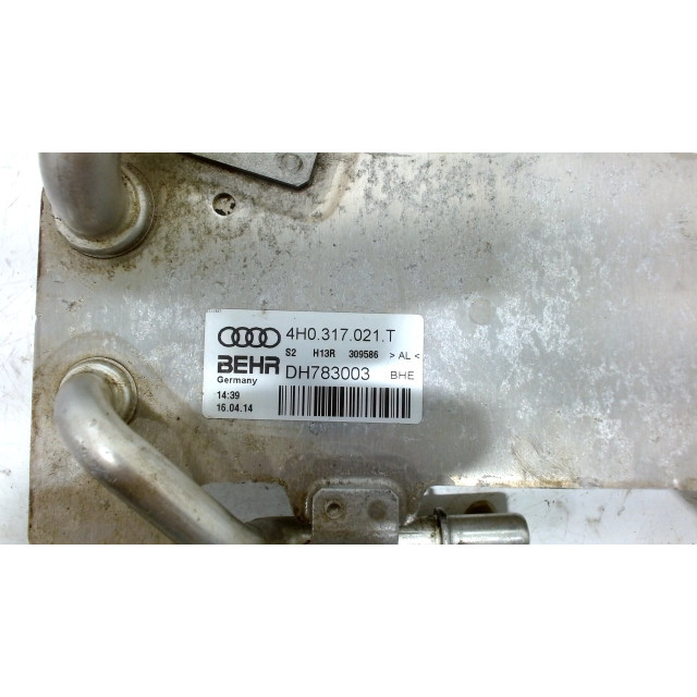 Chłodnica oleju Audi RS 6 Avant (C7) (2013 - 2018) Combi 4.0 V8 TFSI 32V (CRDB(Euro 5))