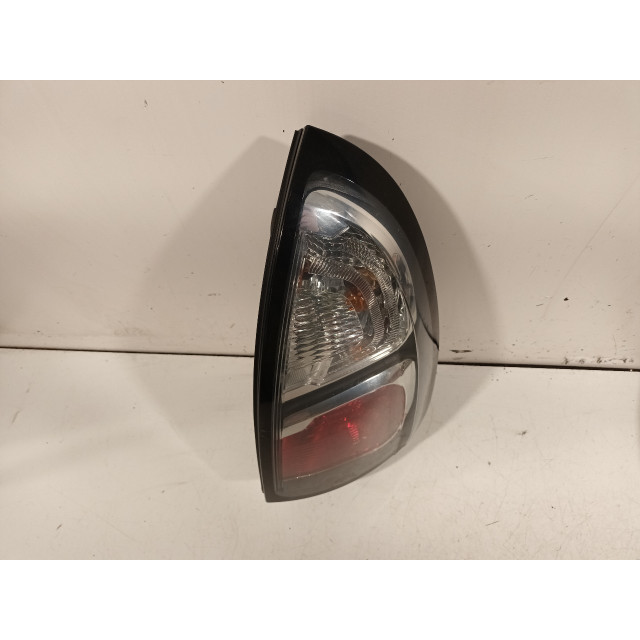 Światło tylne nadwozia z prawej Citroën C3 Picasso (SH) (2009 - 2017) MPV 1.4 16V VTI 95 (EP3(8FS))