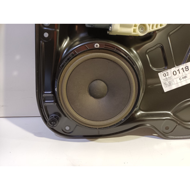Mechanizm sterowania elektrycznego szyby drzwi tylnych prawych Volkswagen Passat (362) (2010 - 2014) Sedan 1.4 TSI 16V (CAXA(Euro 5))