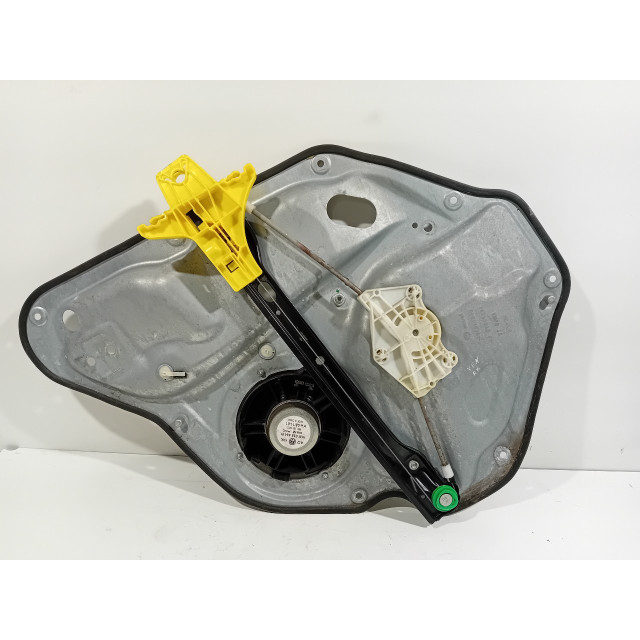 Mechanizm sterowania elektrycznego szyby drzwi tylnych prawych Volkswagen Golf VI Variant (AJ5/1KA) (2009 - 2013) Combi 1.6 TDI 16V 105 (CAYC(Euro 5))