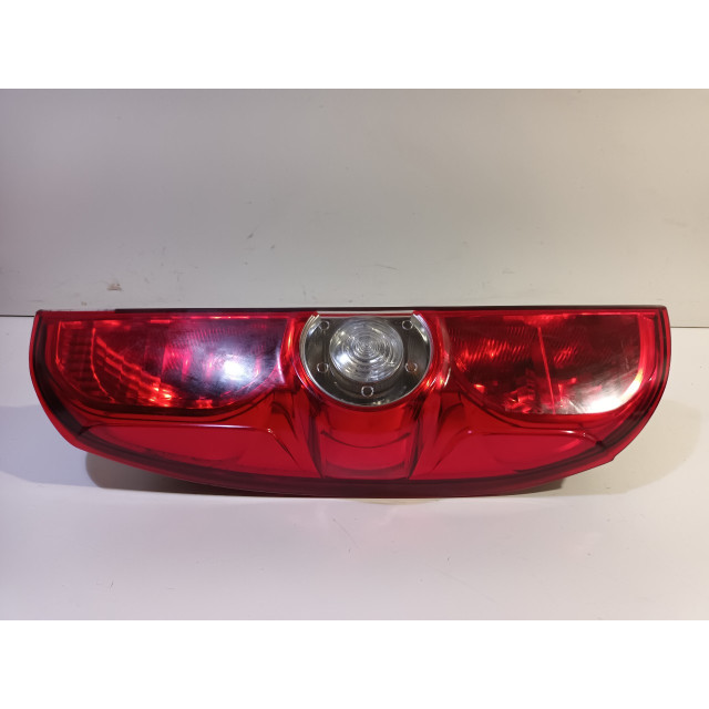Lewe tylne światło na zewnątrz Vauxhall / Opel Combo (2012 - teraz) Van 1.6 CDTI 16V (A16FDH)