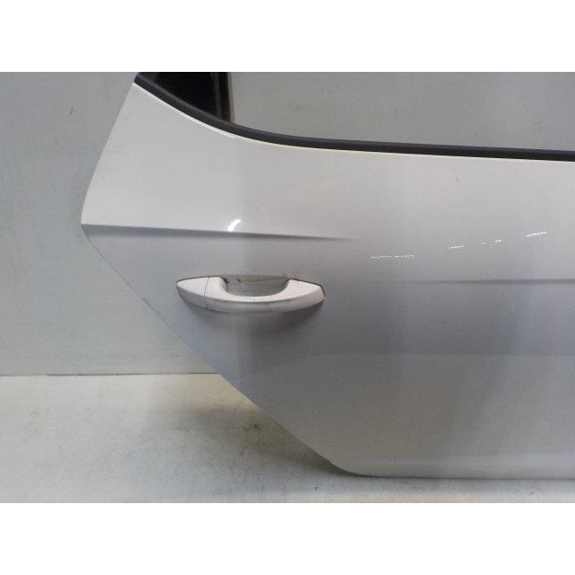 Drzwi tylne prawe Seat Leon (5FB) (2014 - teraz) Hatchback 5-drs 1.4 TSI ACT 16V (CZEA)