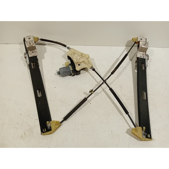 Mechanizm sterowania elektrycznego szyby drzwi przednich lewych Seat Leon (5FB) (2014 - teraz) Hatchback 5-drs 1.4 TSI ACT 16V (CZEA)