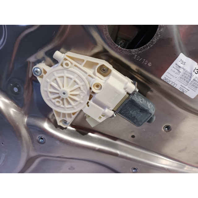 Mechanizm sterowania elektrycznego szyby drzwi tylnych prawych Mercedes-Benz E Estate (S212) (2009 - teraz) Combi E-250 CDI 16V BlueEfficiency,BlueTEC (OM651.924)