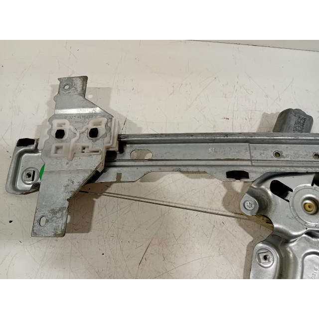 Mechanizm sterowania elektrycznego szyby drzwi przednich prawych Peugeot 5008 I (0A/0E) (2009 - 2017) MPV 1.6 THP 16V (EP6CDT(5FV))