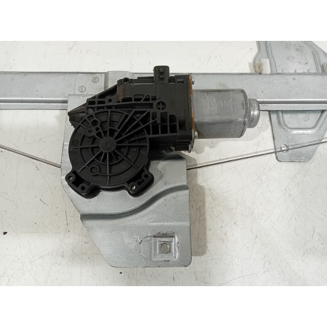 Mechanizm sterowania elektrycznego szyby drzwi przednich prawych Peugeot Partner (GC/GF/GG/GJ/GK) (2008 - 2012) Van 1.6 HDI 90 16V (DV6ATED4(9HX))