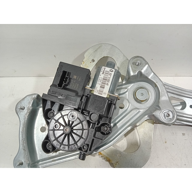 Mechanizm sterowania elektrycznego szyby drzwi tylnych lewych Renault Grand Scénic III (JZ) (2009 - 2016) MPV 1.4 16V TCe 130 (H4J-700(H4J-A7))