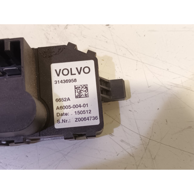 Nagrzewnica rezystancyjna Volvo V40 (MV) (2015 - 2019) 2.0 D2 16V (D4204T8(Euro 6b))