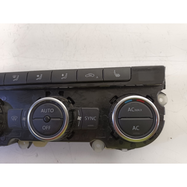 Panel sterowania temperaturą Volkswagen Passat Variant (365) (2010 - 2014) Combi 1.4 TSI 16V (CAXA(Euro 5))