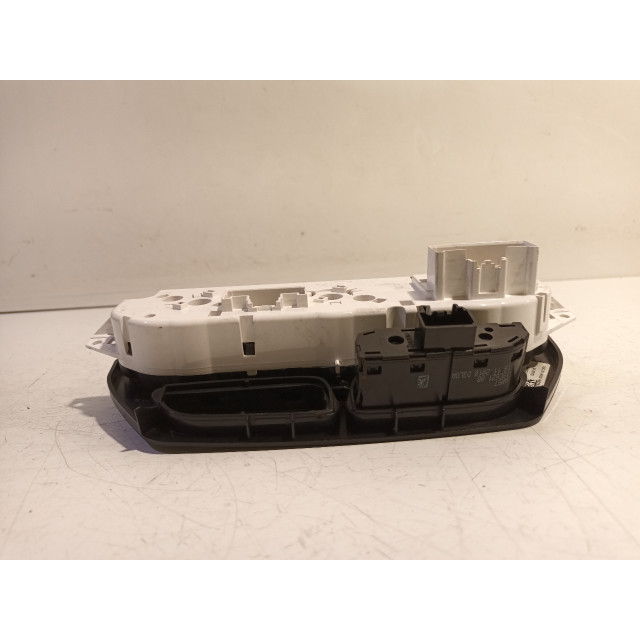 Panel sterowania temperaturą Ford C-Max (DXA) (2010 - 2014) MPV 1.6 SCTi 16V (JQDA)