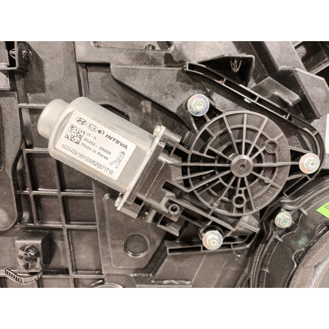 Mechanizm sterowania elektrycznego szyby drzwi tylnych lewych Kia Niro I (DE) (2016 - 2022) SUV 1.6 GDI Hybrid (G4LE)