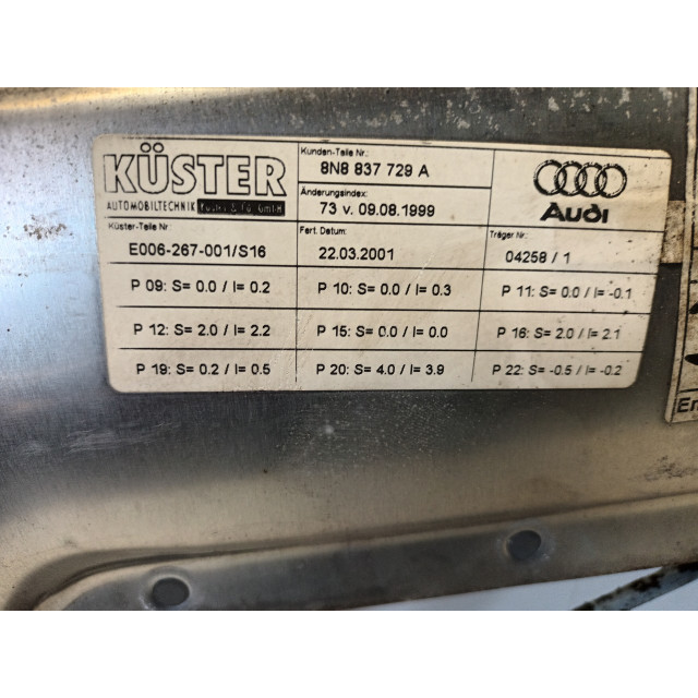 Mechanizm sterowania elektrycznego szyby drzwi przednich lewych Audi TT (8N3) (1998 - 2006) Coupé 1.8 20V Turbo Quattro (BAM)
