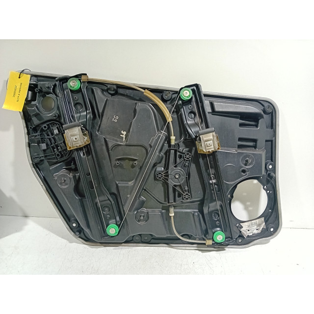 Mechanizm sterowania elektrycznego szyby drzwi przednich prawych Mercedes-Benz A (W176) (2015 - 2018) Hatchback 2.0 A-250 Turbo 16V (M270.920(Euro 6))