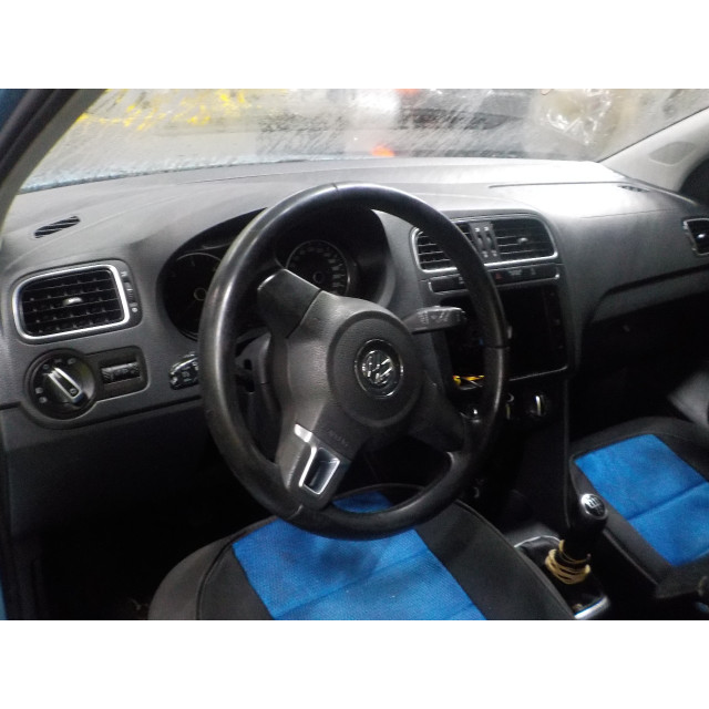 Przepływomierz Volkswagen Polo V (6R) (2009 - 2014) Hatchback 1.2 TDI 12V BlueMotion (CFWA(Euro 5))