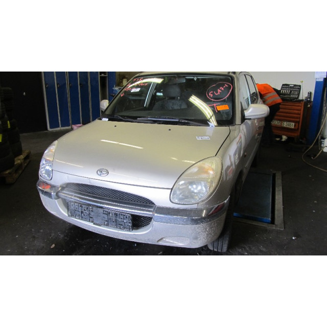 Wahacz przedni lewy Daihatsu Sirion/Storia (M1) (1998 - 2000) Hatchback 1.0 12V (EJ-DE)