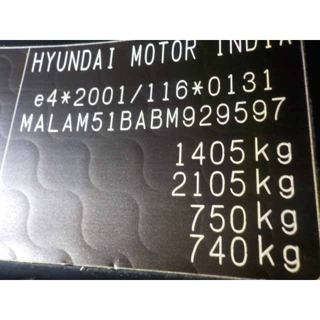 Lewe tylne światło na zewnątrz Hyundai i10 (F5) (2011 - 2013) Hatchback 1.1i 12V (G4HG5)