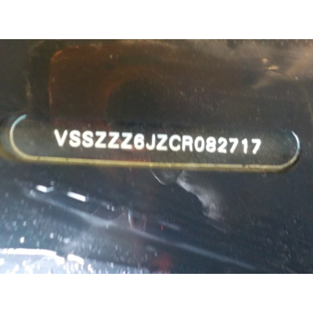Zestaw amortyzatorów gazowych, tył Seat Ibiza IV (6J5) (2010 - 2015) Hatchback 5-drs 1.2 TDI Ecomotive (CFWA)
