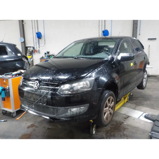 Mechanizm sterowania elektrycznego szyby drzwi przednich prawych Volkswagen Polo V (6R) (2009 - 2014) Hatchback 1.2 TDI 12V BlueMotion (CFWA(Euro 5))