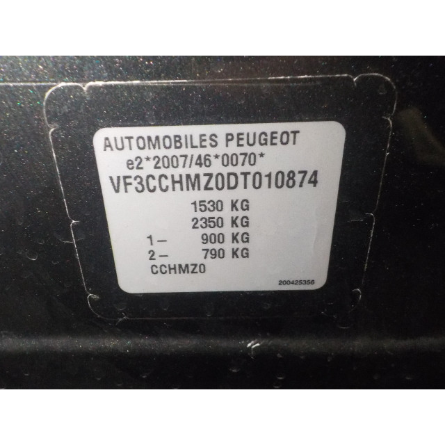 Mechanizm sterowania szyby drzwi tylnych lewych Peugeot 208 I (CA/CC/CK/CL) (2012 - teraz) 208 (CA/CC/CK/CL) Hatchback 1.2 Vti 12V (HMZ)