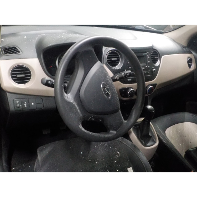 Drzwi tylne lewe Hyundai i10 (B5) (2013 - 2020) Hatchback 1.0 12V (G3LA)