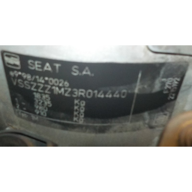 Pas bezpieczeństwa prawy przedni Seat Leon (1M1) (2002 - 2005) Hatchback 5-drs 1.9 TDI PD 150 4x4 (ARL)